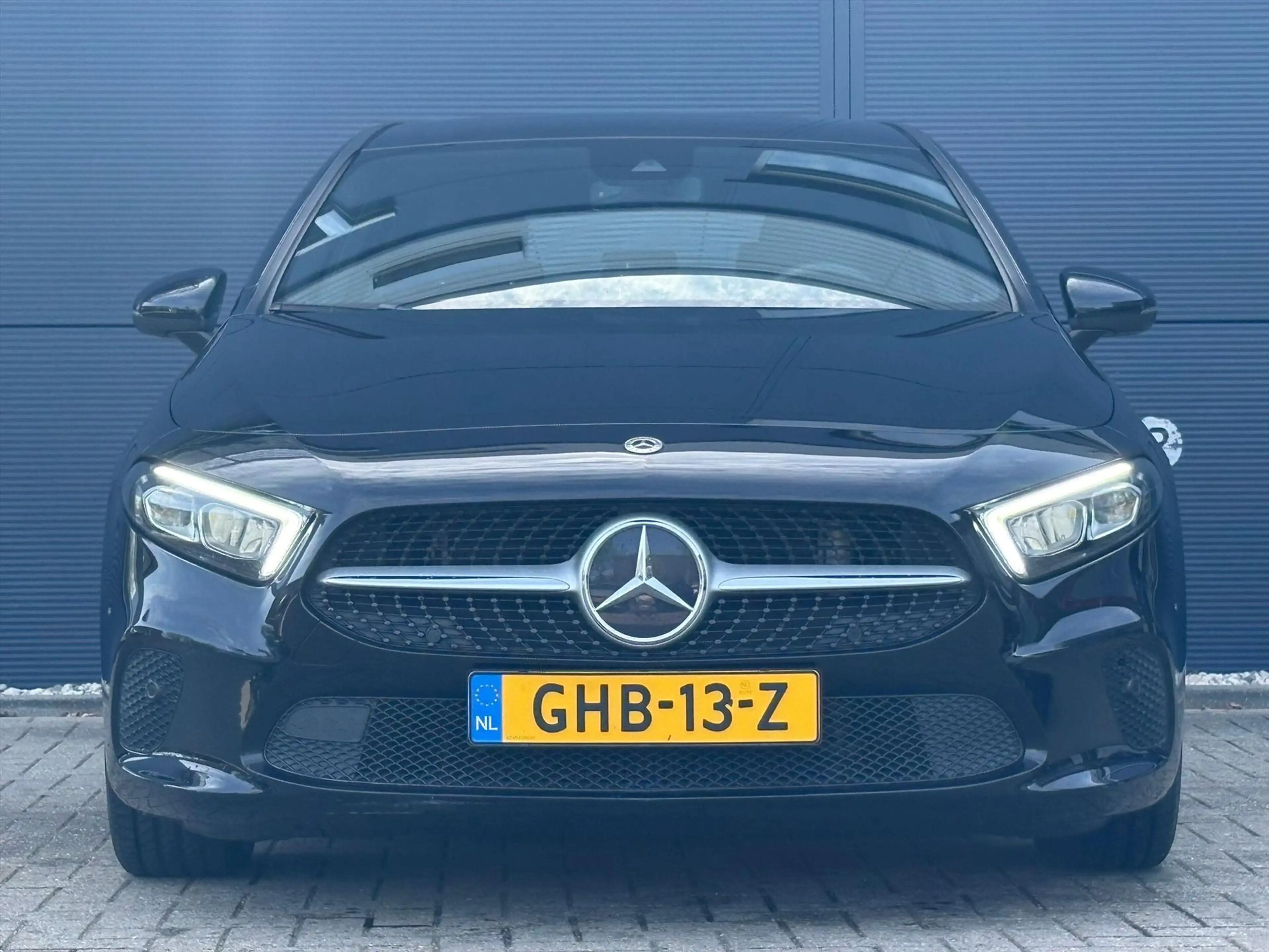 Mercedes-Benz A 200 A 163pk 7G-DCT Business Solution AMG — photo 2