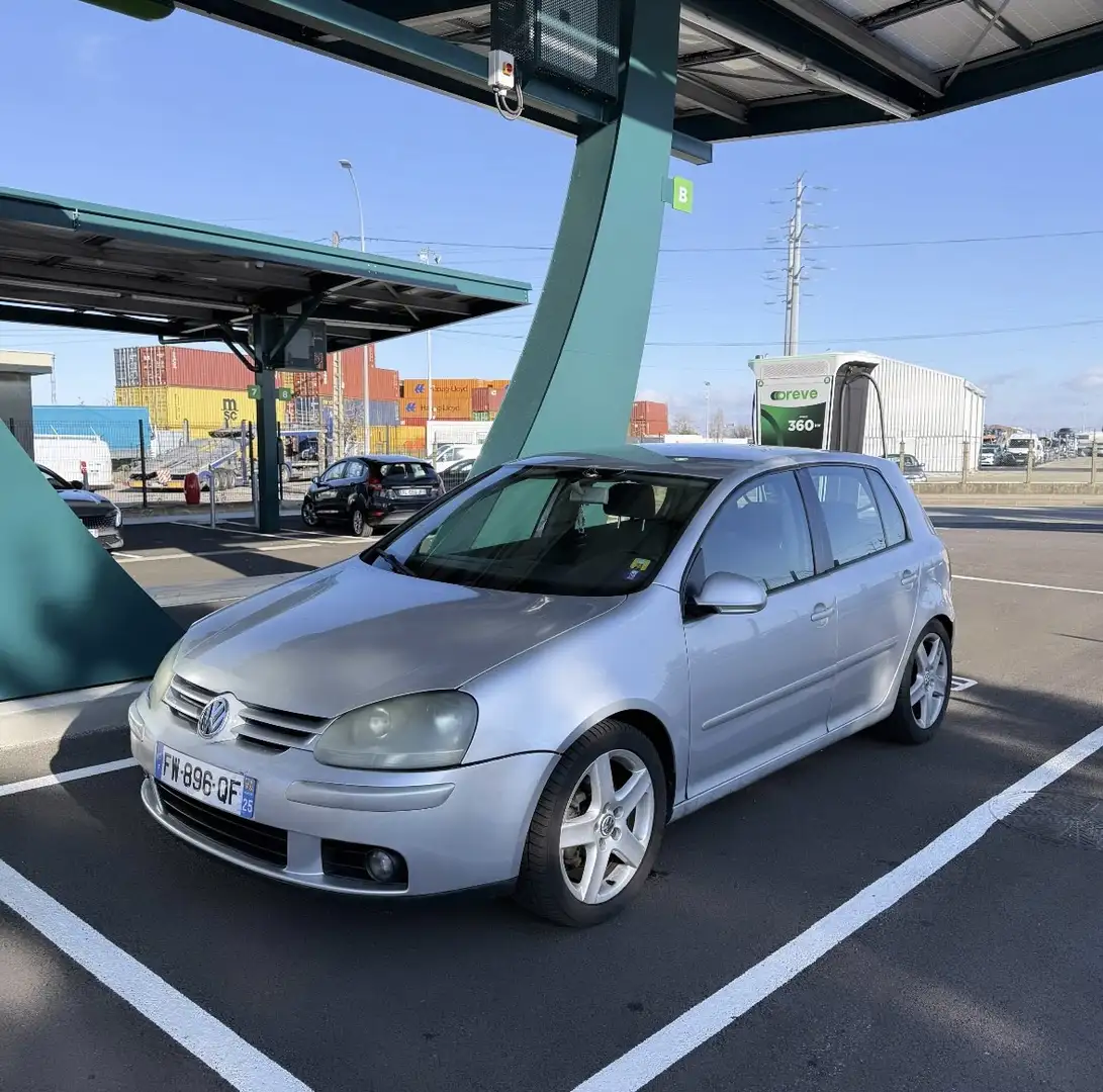 Volkswagen Golf 2.0 16S TDI Carat - 2