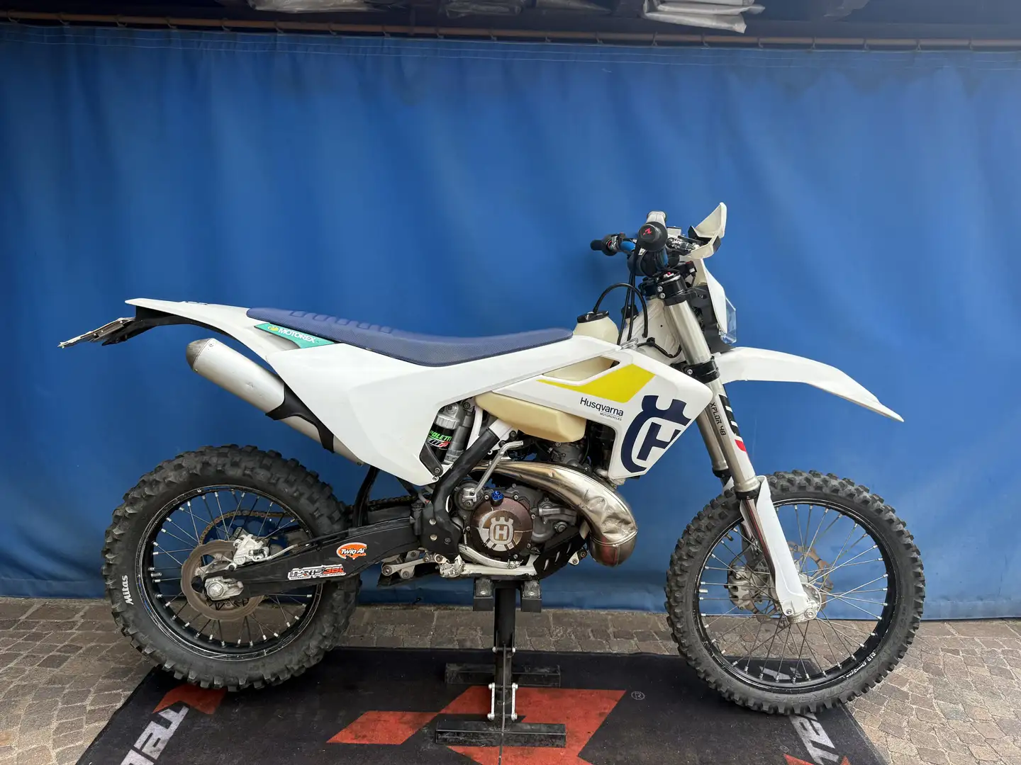Husqvarna TE 300 - 1
