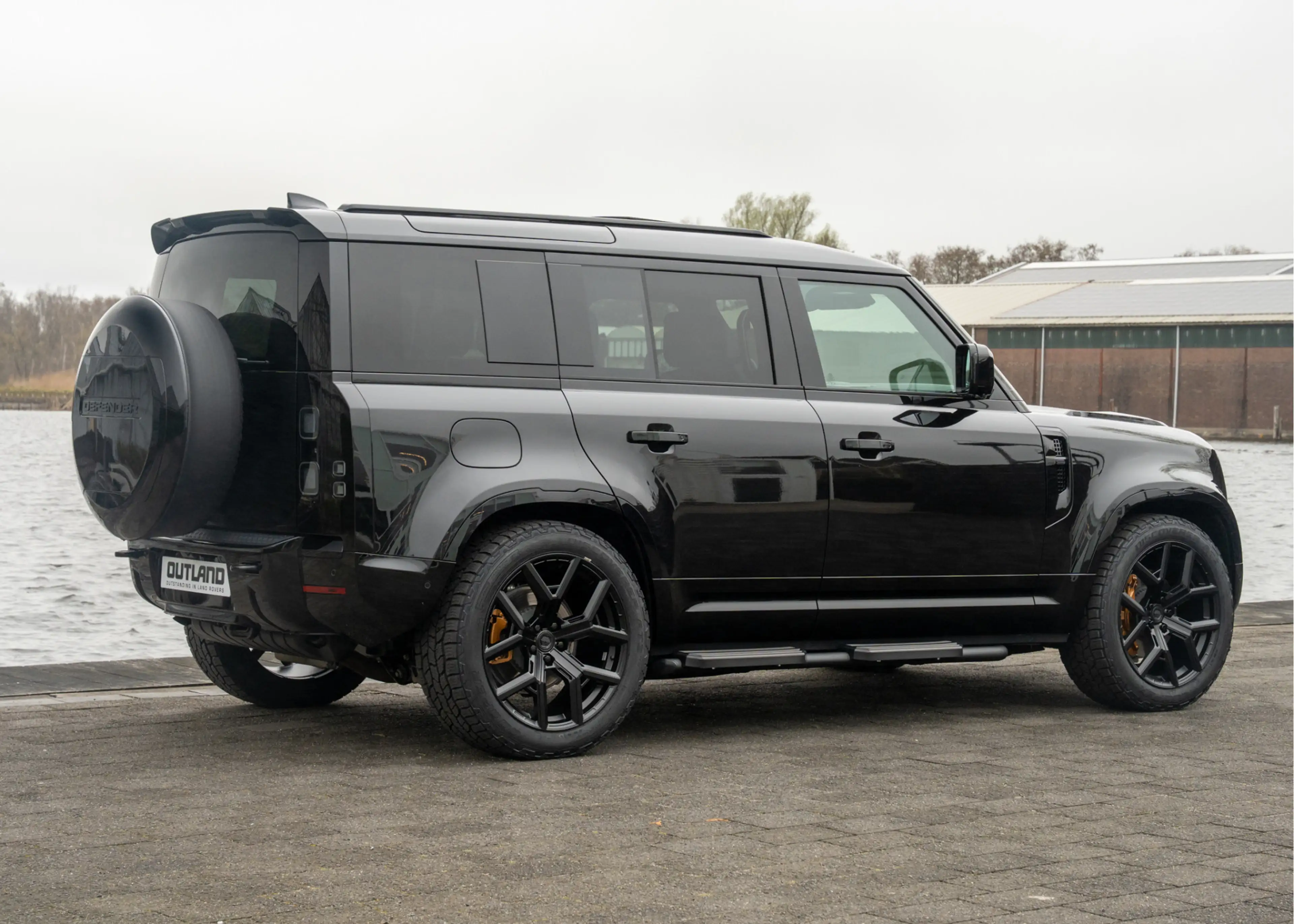 Land Rover Defender 110 P300e X | Full options | URBAN | Windsor Leder — photo 9