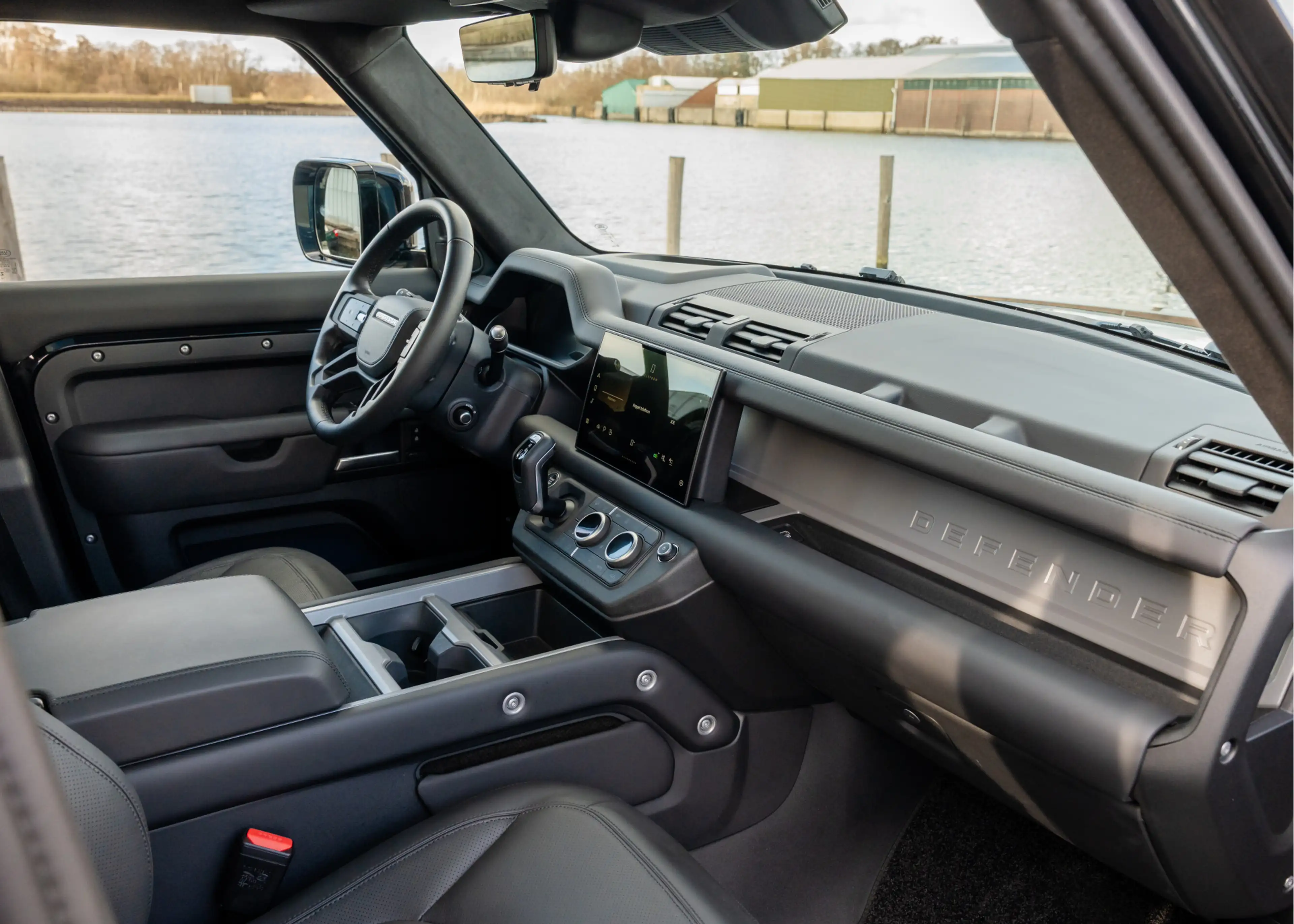 Land Rover Defender 110 P300e X | Full options | URBAN | Windsor Leder — photo 15