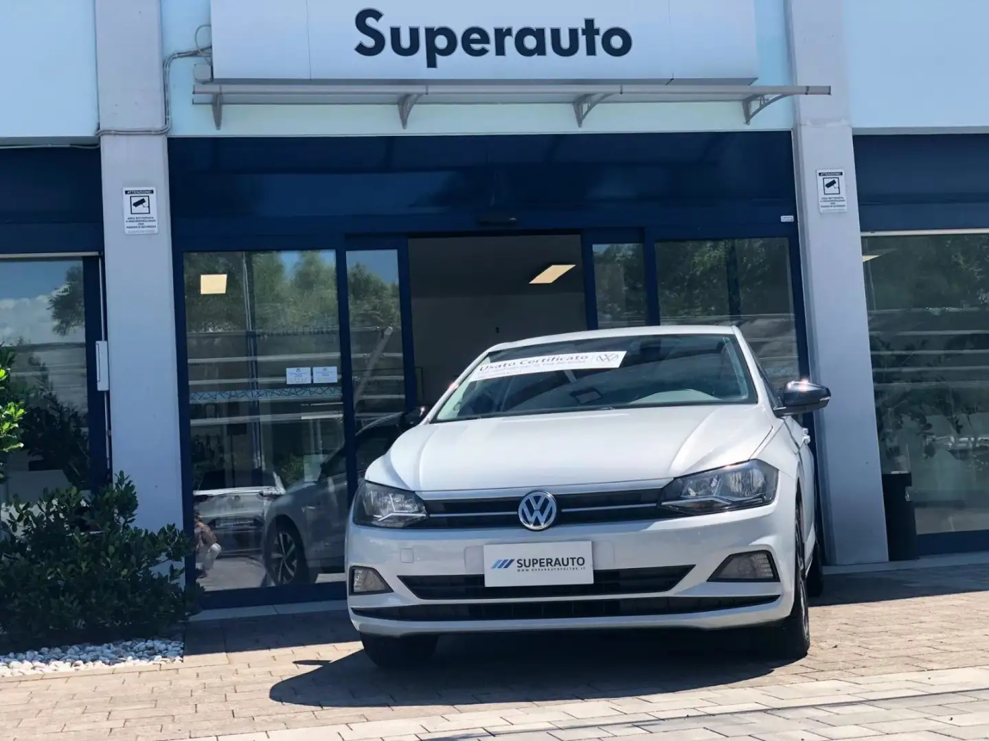 Volkswagen Polo 1.0 MPI 75 CV 5p. *VERSIONE BEATS* OK NEOPATENTATI Bianco - 2
