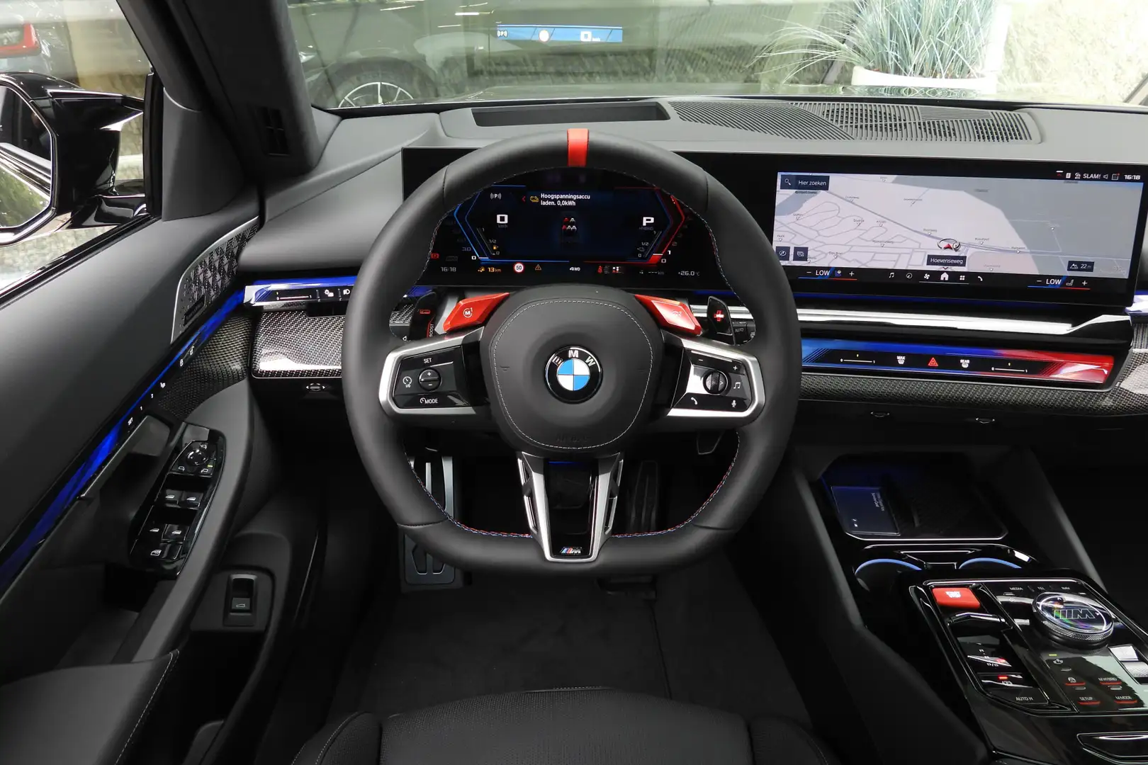 BMW M5 5 Serie Touring Automaat / Adaptieve LED / M Multi Zwart - 2