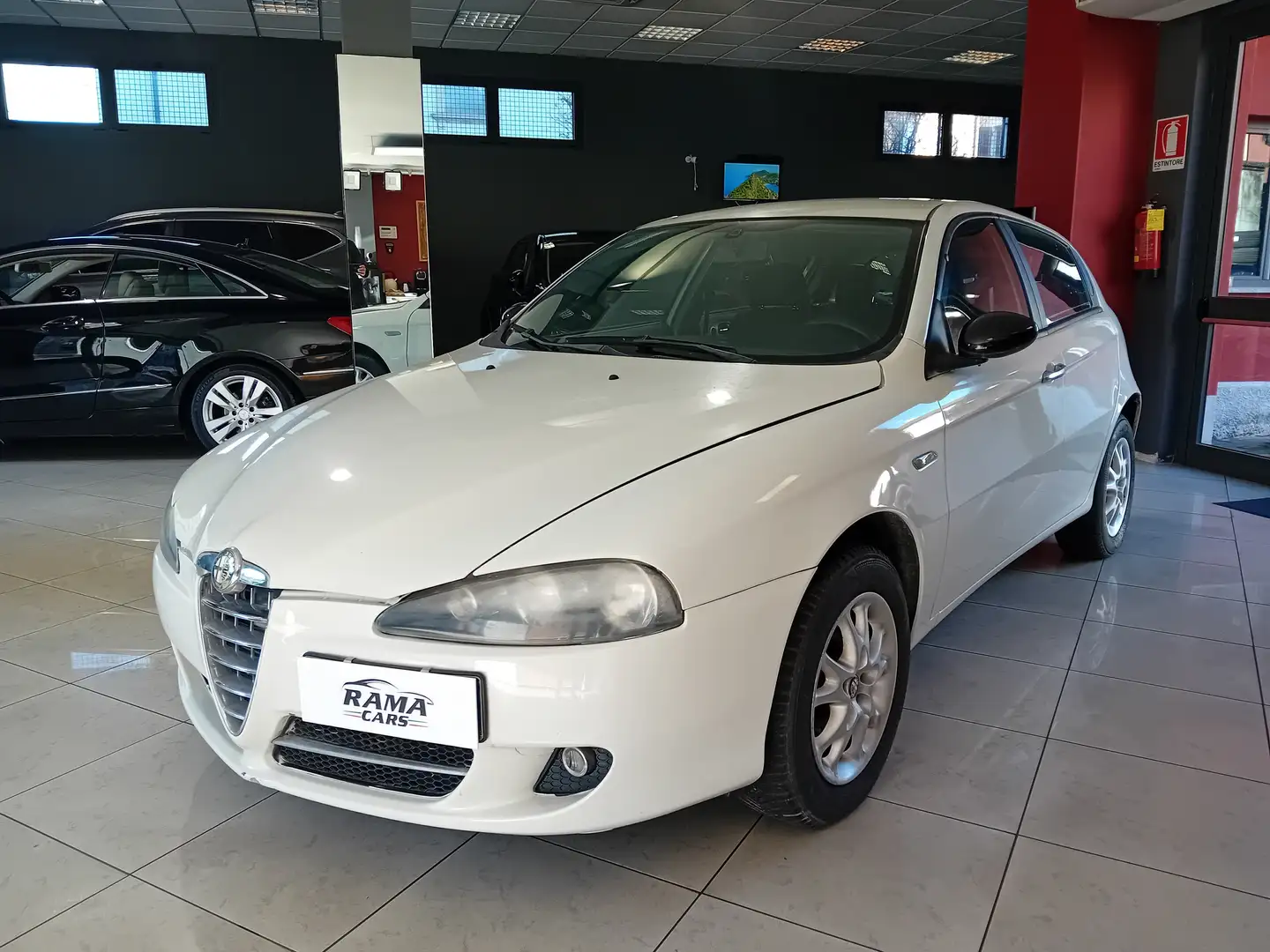 Alfa Romeo 147 1.9 jtd Exclusive 120cv (FRIZIONE E CINGHIA FATTI) Bianco - 1