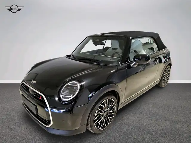 Mini Cooper S Cabrio Favoured Trim