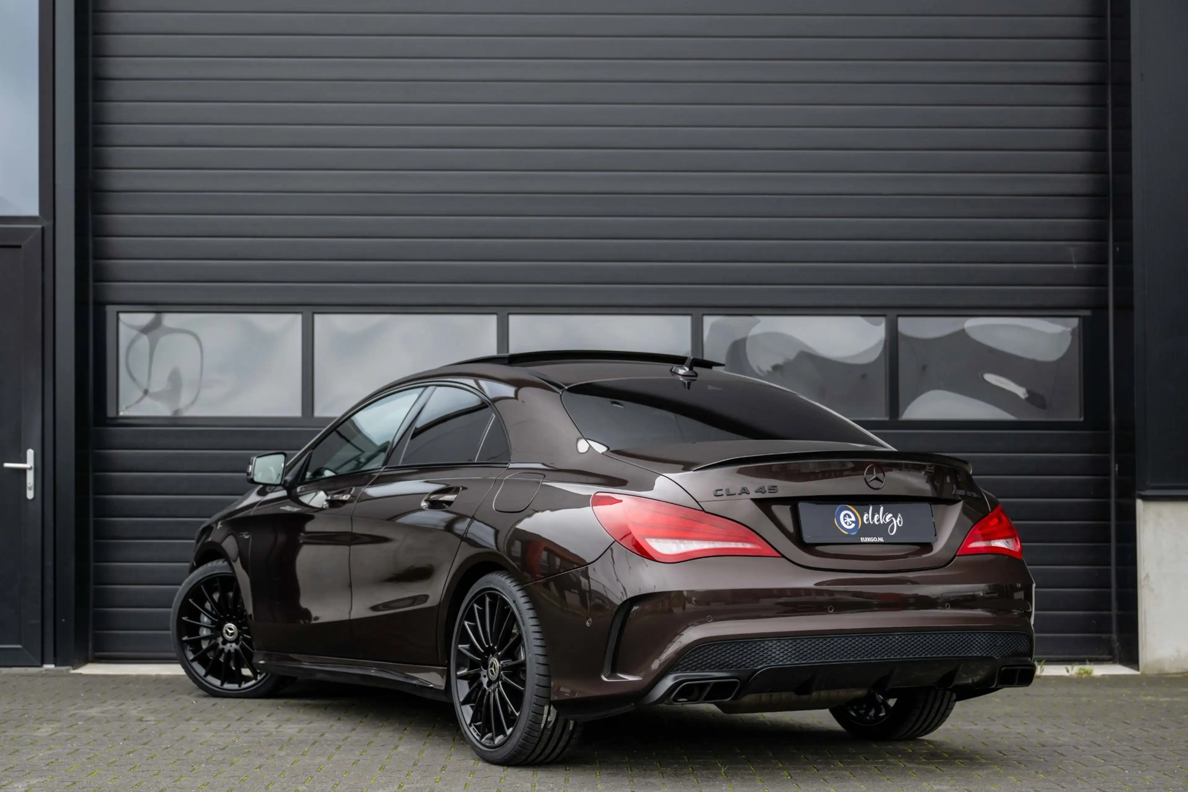 Mercedes-Benz CLA 45 AMG 4MATIC|Pano|Harman-Kardon|Ambi|Night|Cam| — photo 5