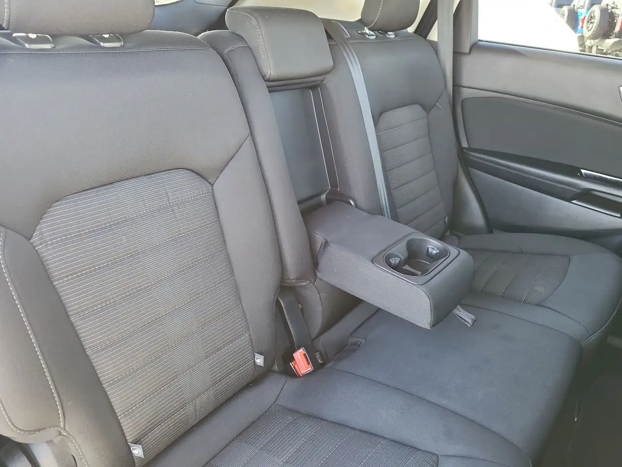 Ford Edge снимка Ford Edge