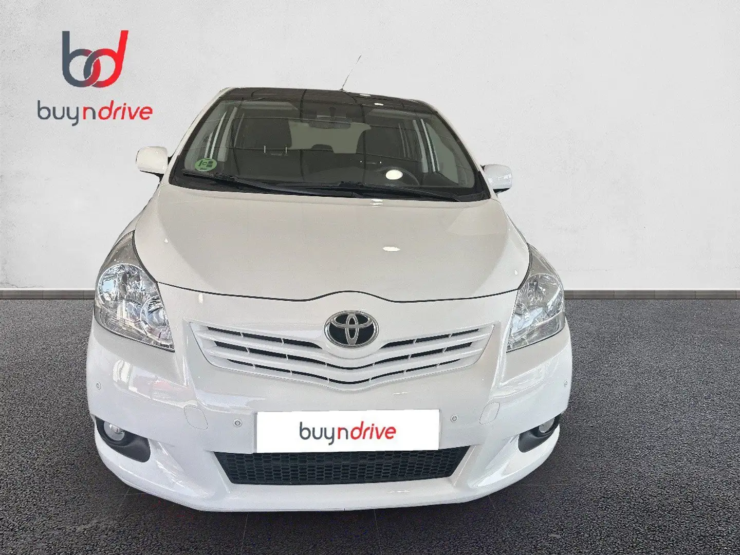 Toyota Verso 1.6 Active 5pl. Blanco - 2