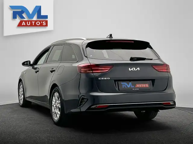 Kia Ceed view 3