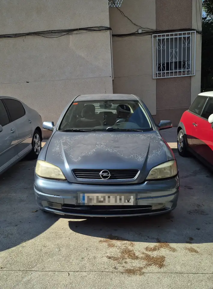 Opel Astra 2.0 DI 16V CD, foto 1
