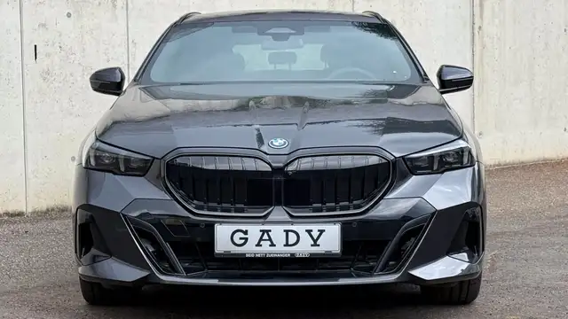 BMW 530 e xDrive Ansicht 2