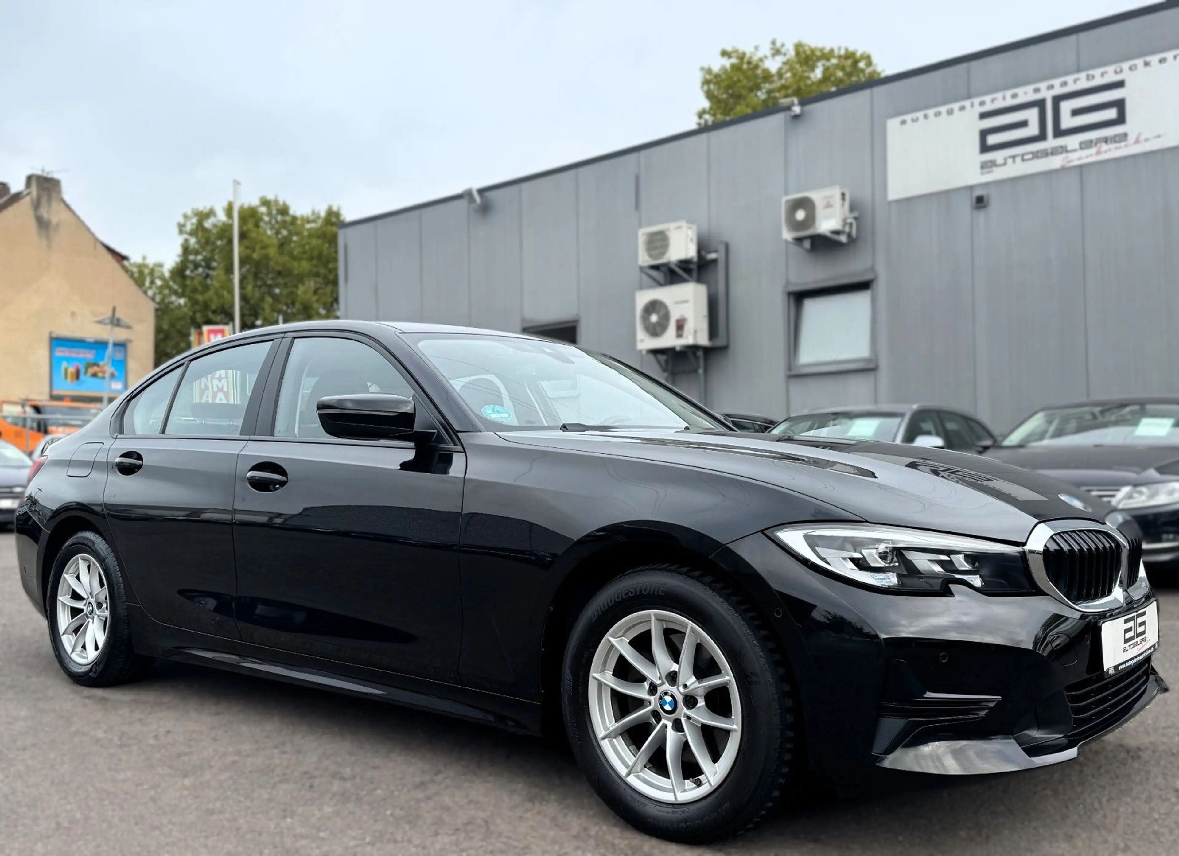 BMW 320 d Limousine Autom. *1.Hand/Virtual/Navi/LED*