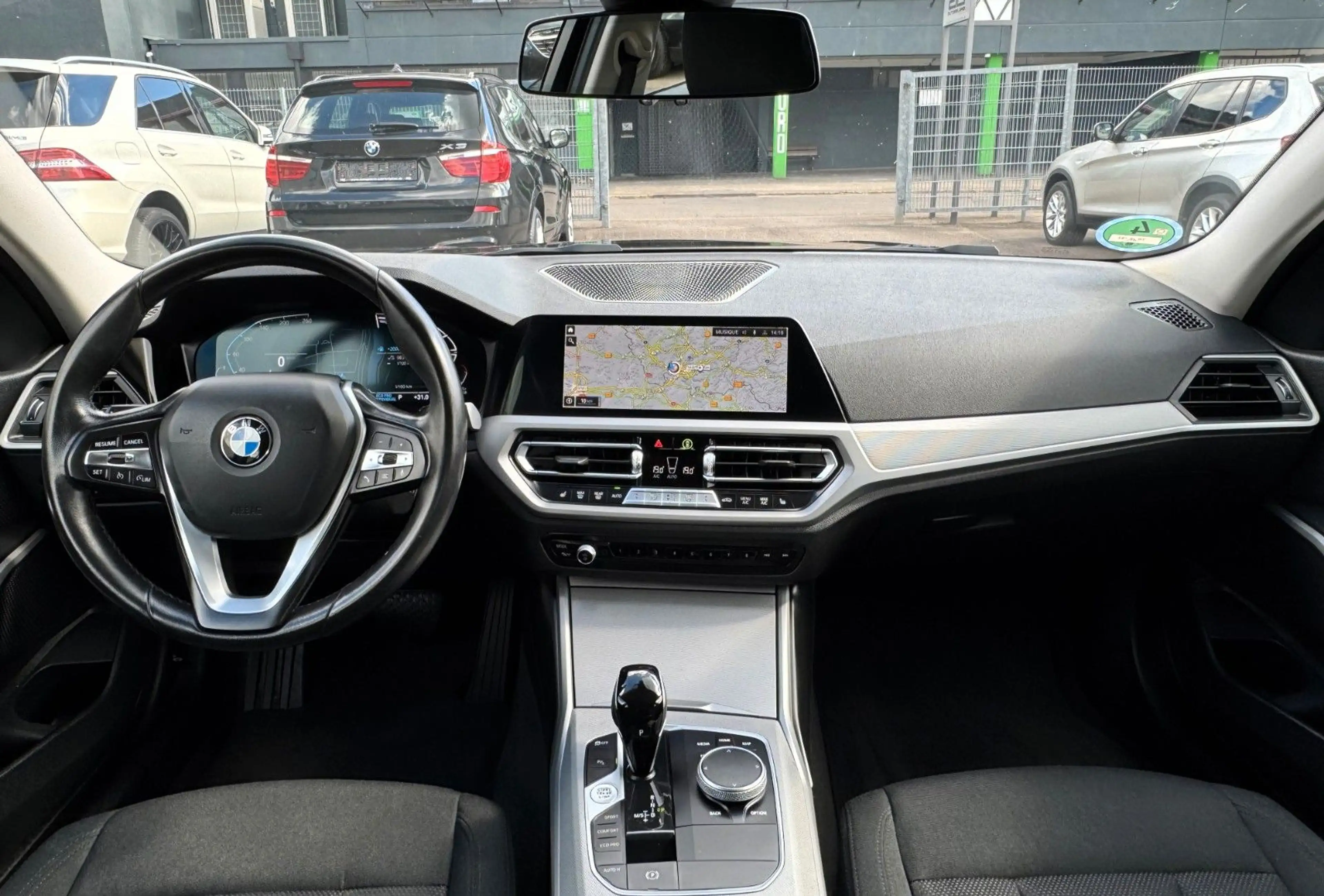 BMW 320 d Limousine Autom. *1.Hand/Virtual/Navi/LED* — photo 11