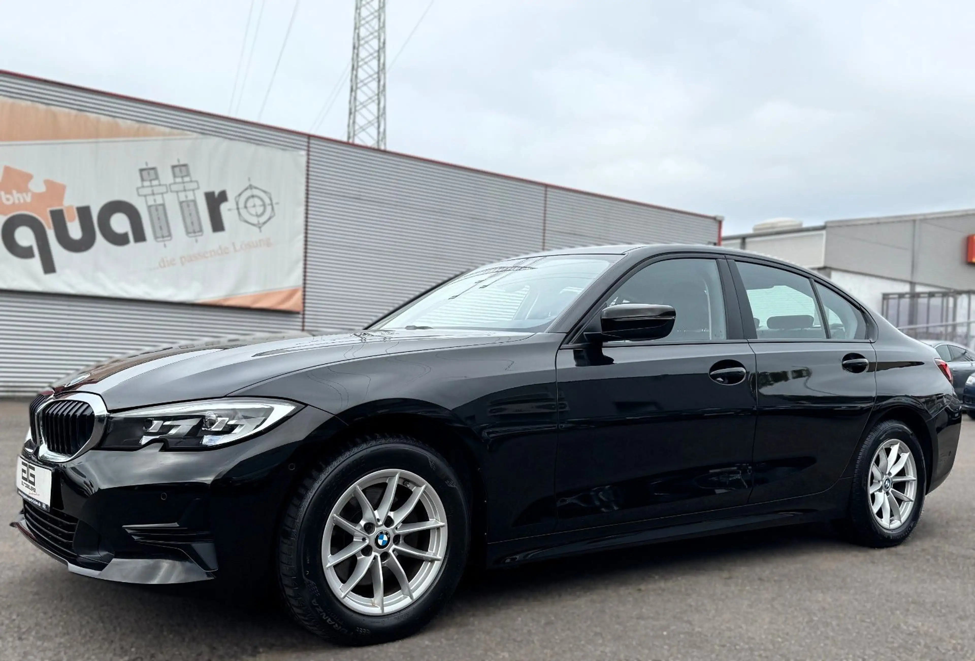 BMW 320 d Limousine Autom. *1.Hand/Virtual/Navi/LED* — photo 3