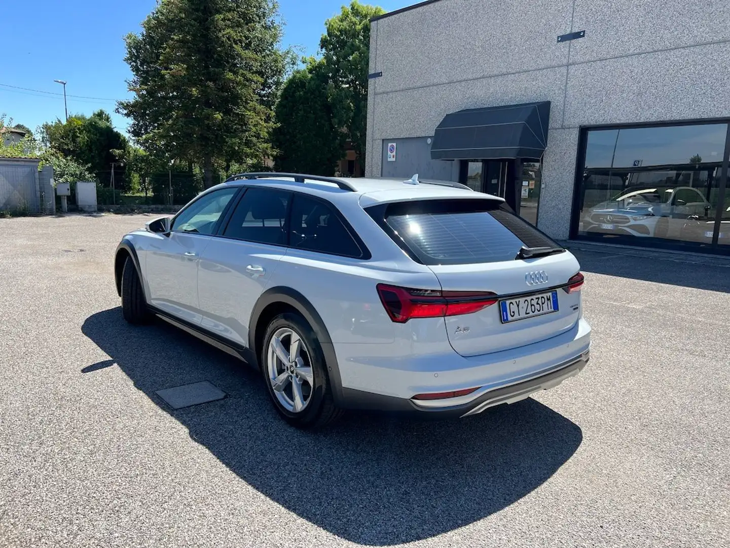Audi A6 allroad 40 2.0 tdi mhev quattro 204cv s-tronic GANCIO TR. Bianco - 2