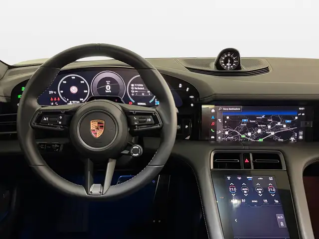 Porsche Taycan view 10