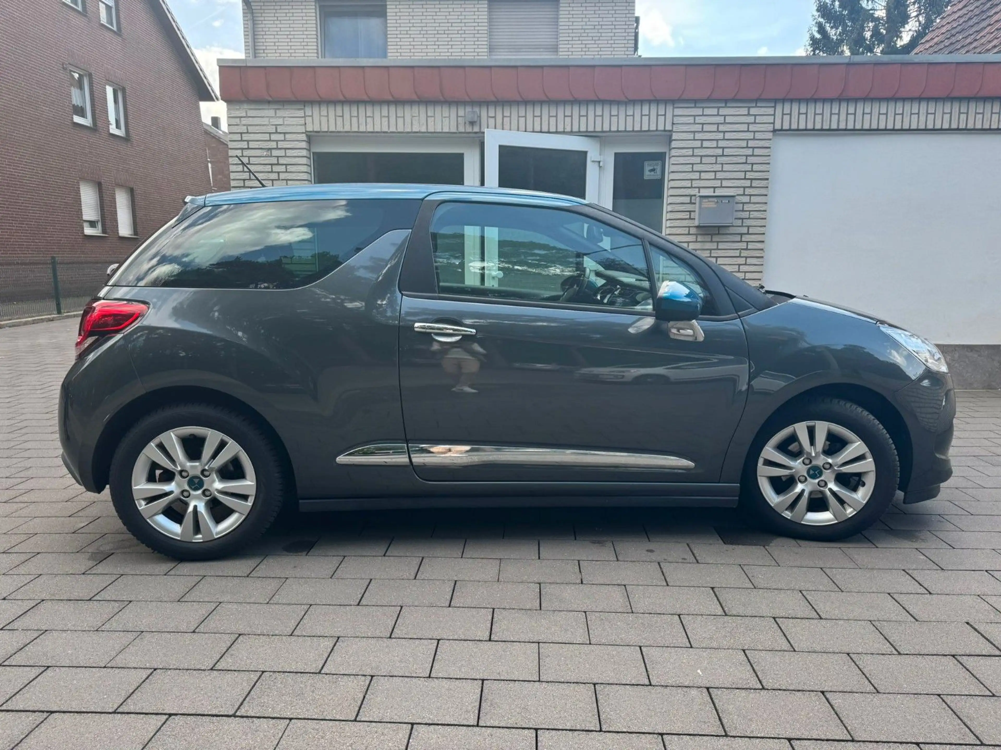 Citroen DS3 SoChic — photo 9