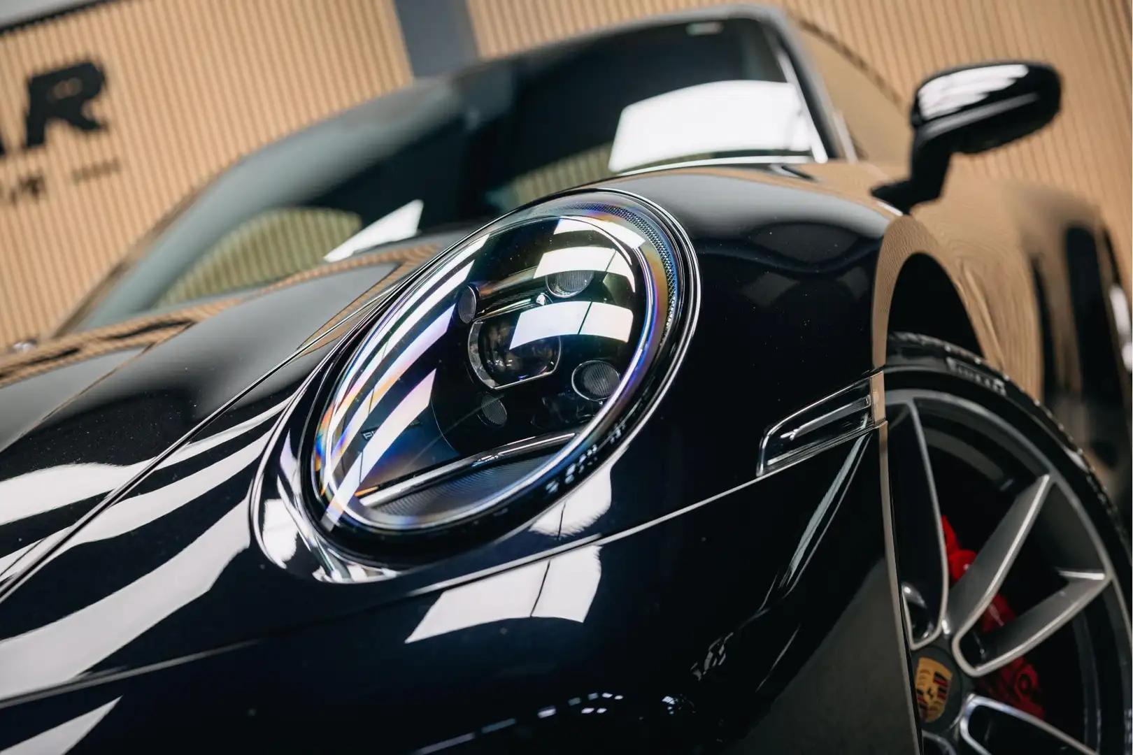 Porsche 992 3.0 Carrera 4 | Sport chrono | verwarmde en verkoe Noir - 2