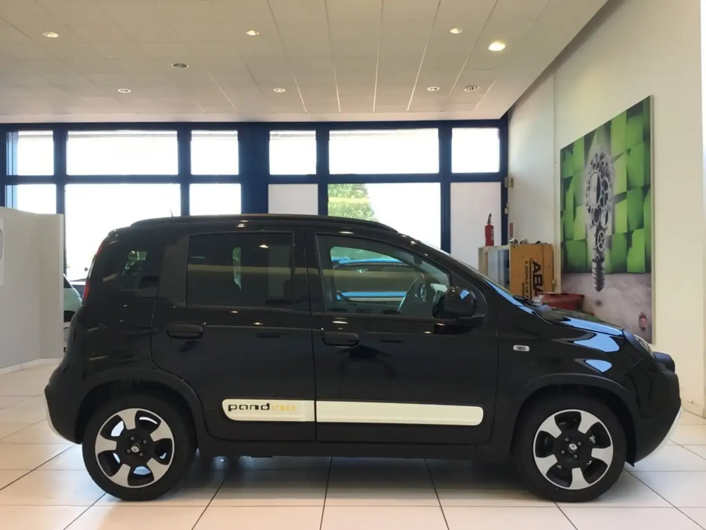 Fiat Panda Pandina 1.0 FireFly 65 CV Hybrid Cross MY25 Zwart - 2