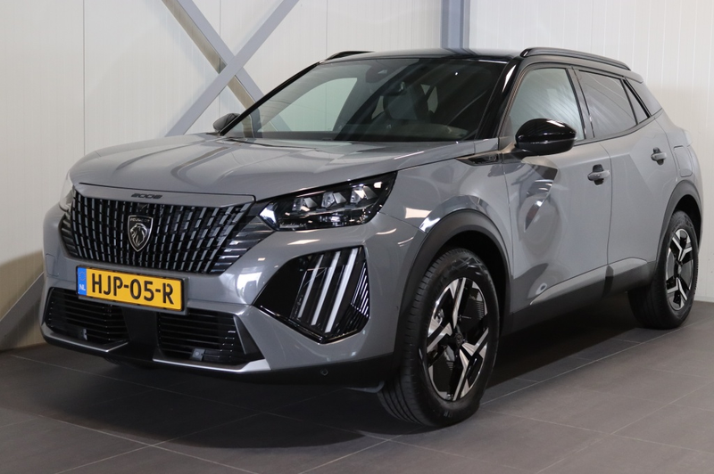 Peugeot 2008 1.2 Hybrid 145 GT — photo 3