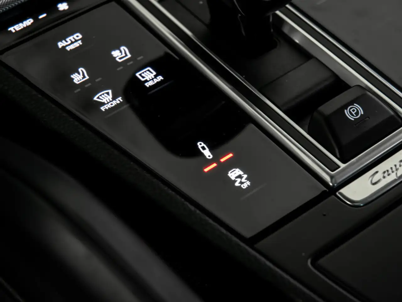 Porsche Cayenne снимка Porsche Cayenne