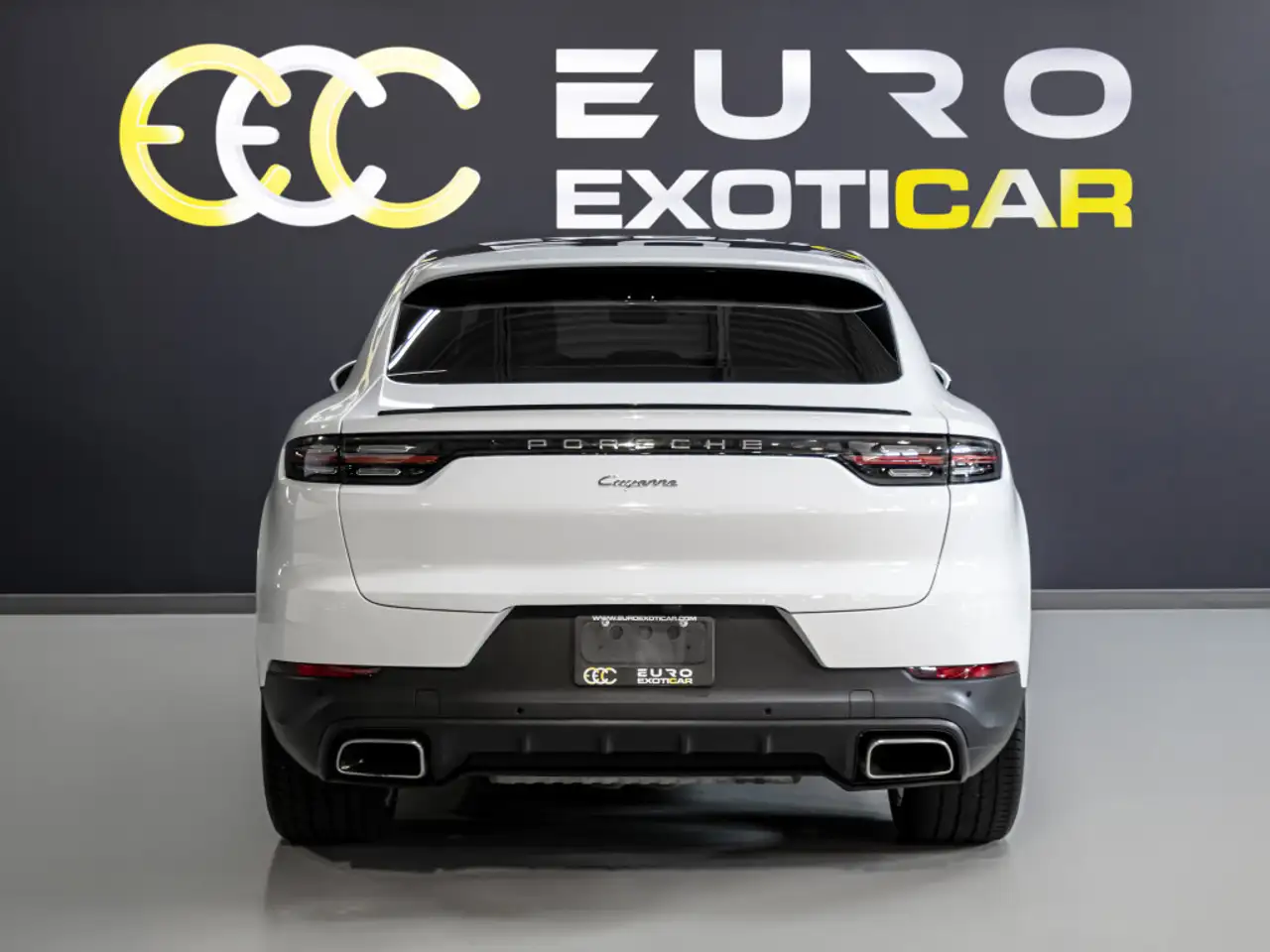 Porsche Cayenne снимка Porsche Cayenne
