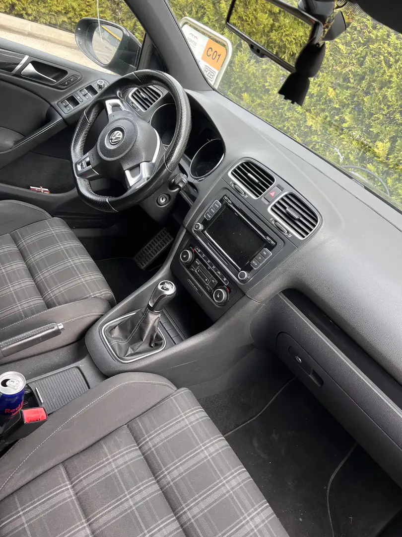 Volkswagen Golf GTD 2,0 TDI DPF Černá - 1