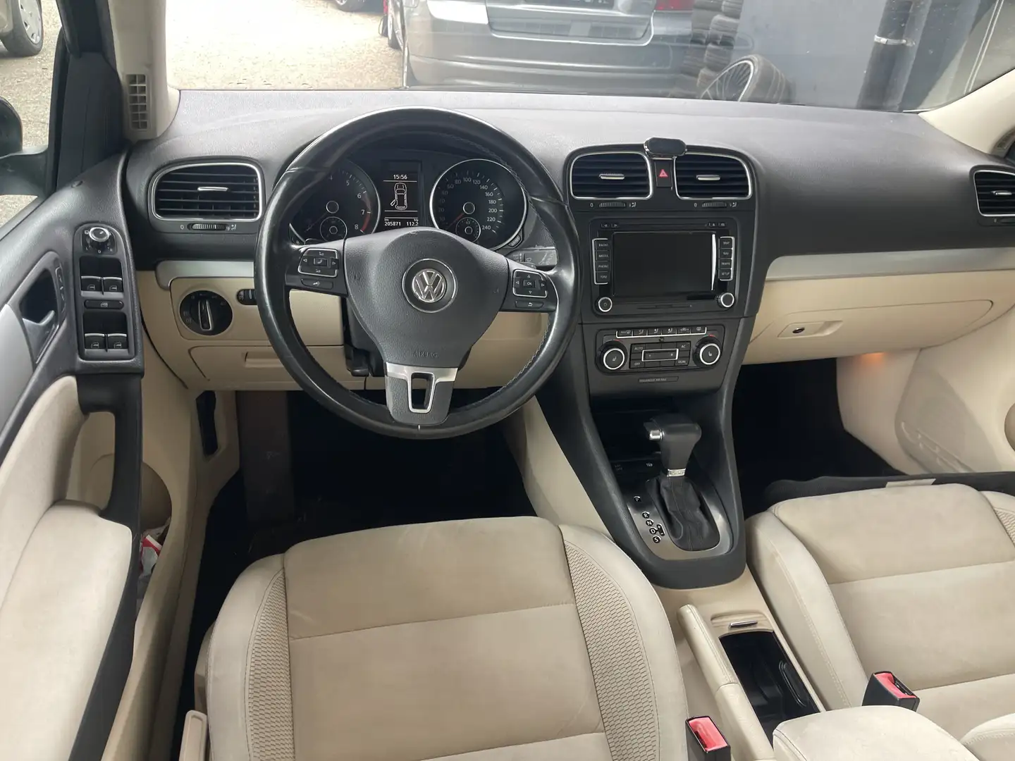 Volkswagen Golf 1.4 TSI Highline DSG - 1