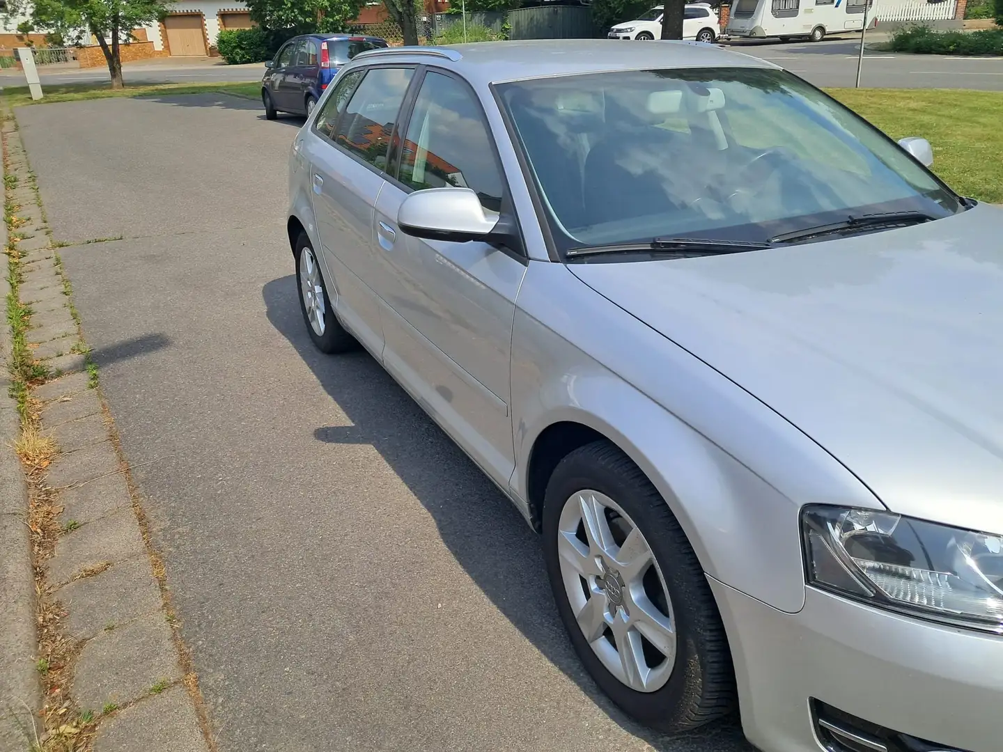 Audi A3 A3 1.2 TFSI Sportback Ambiente Silber - 2