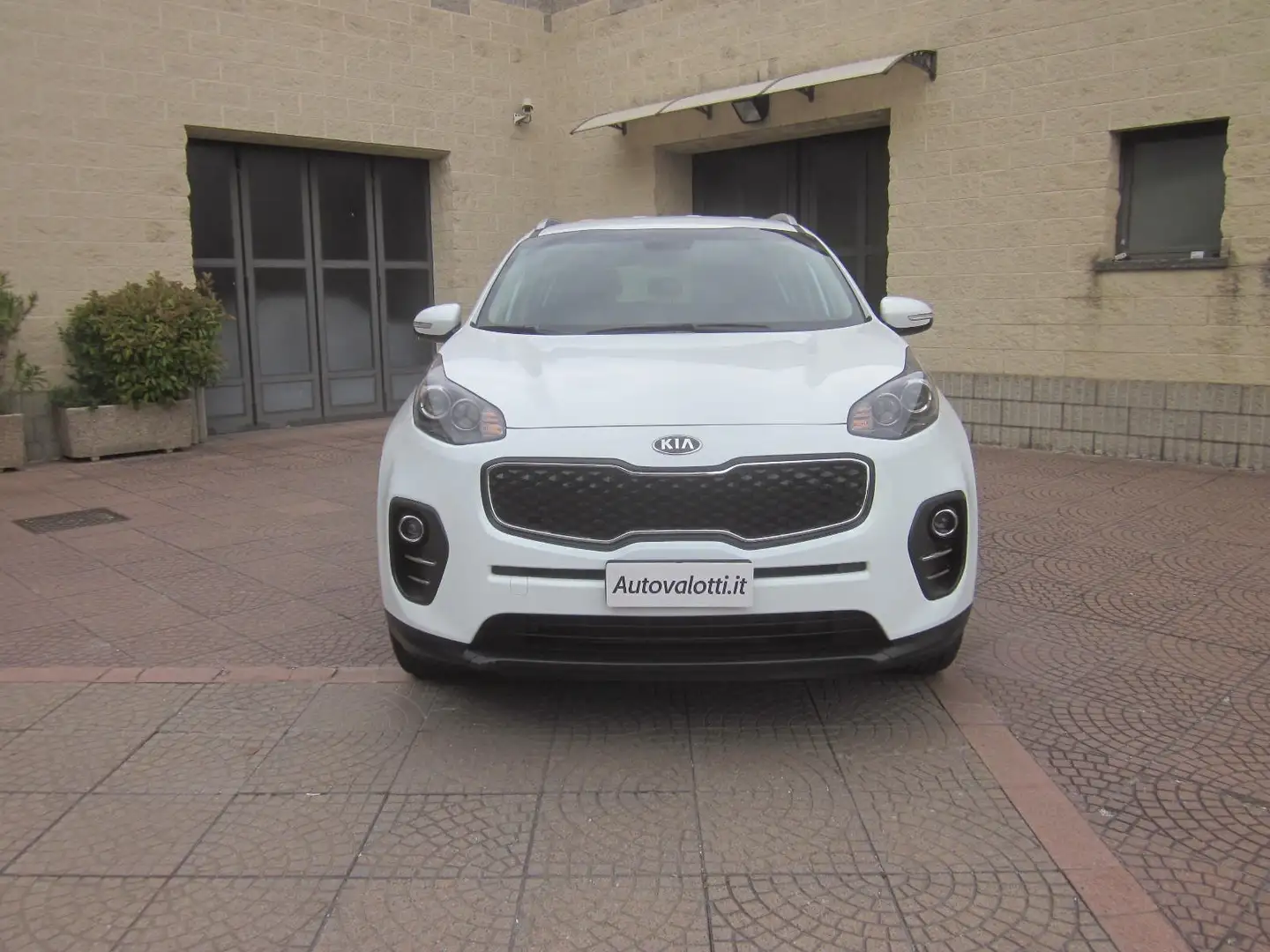Kia Sportage 1.6 GDI Cool UNICOPRO FULL Blanco - 2