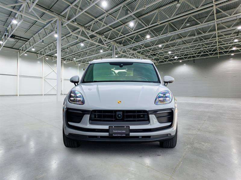 2024 Porsche Macan Base Gray alt 2