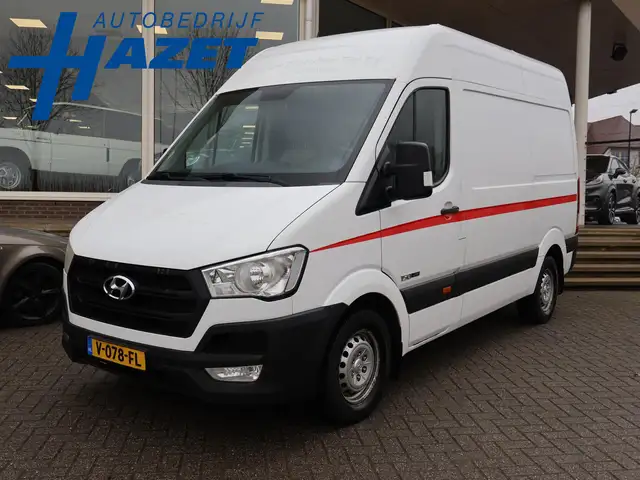 Hyundai H 350 2.5 150 PK 3-ZITS + TREKHAAK 3000KG | CRUISE CONTR