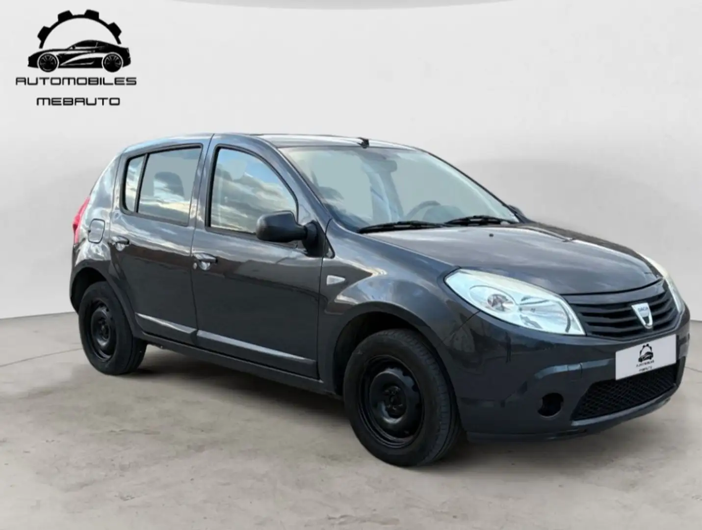 Dacia Sandero 1.4 Base Gris - 1