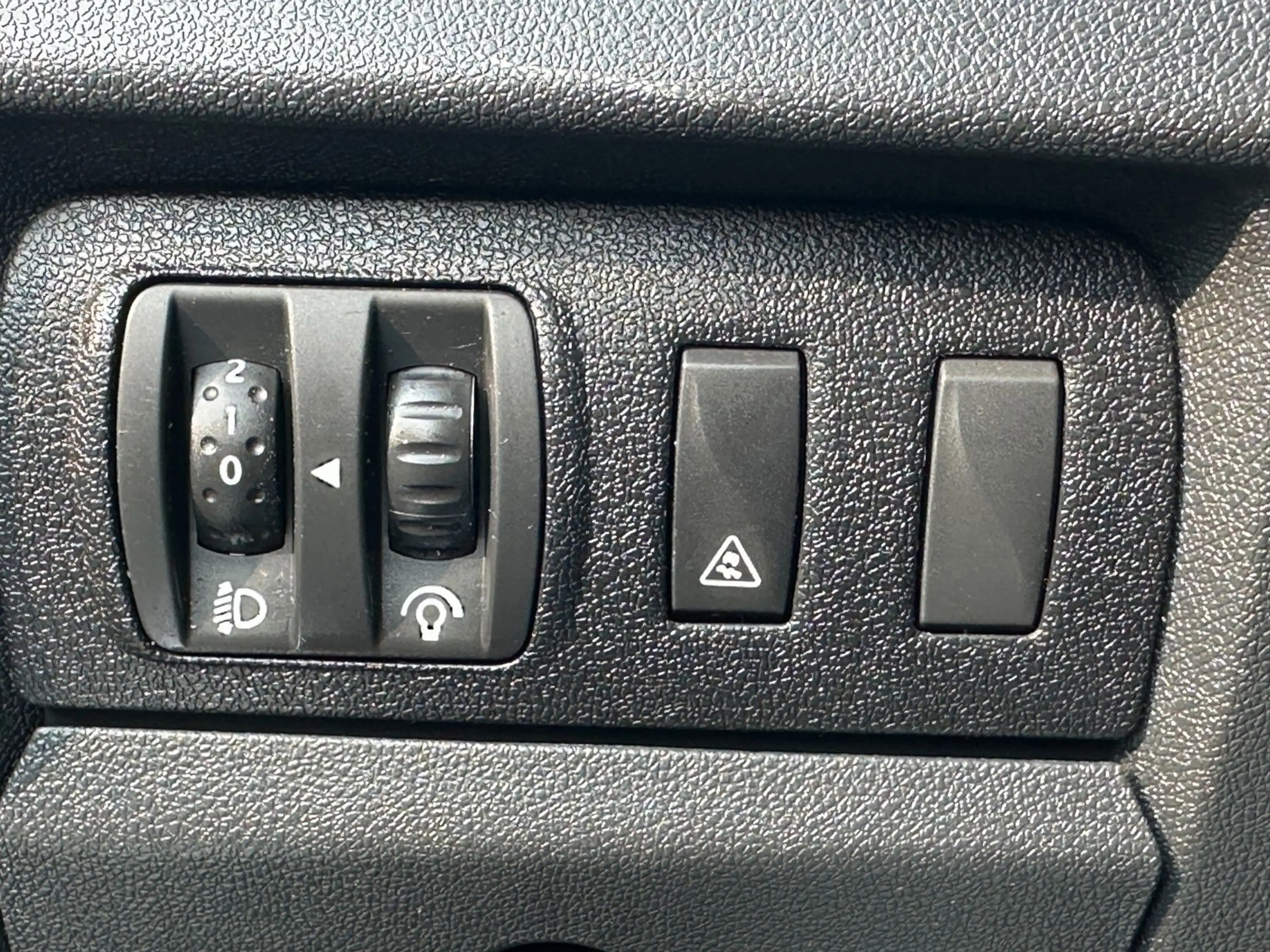 Renault Megane Grandtour BOSE Edition TEMPOMAT PDC NAVI — photo 24