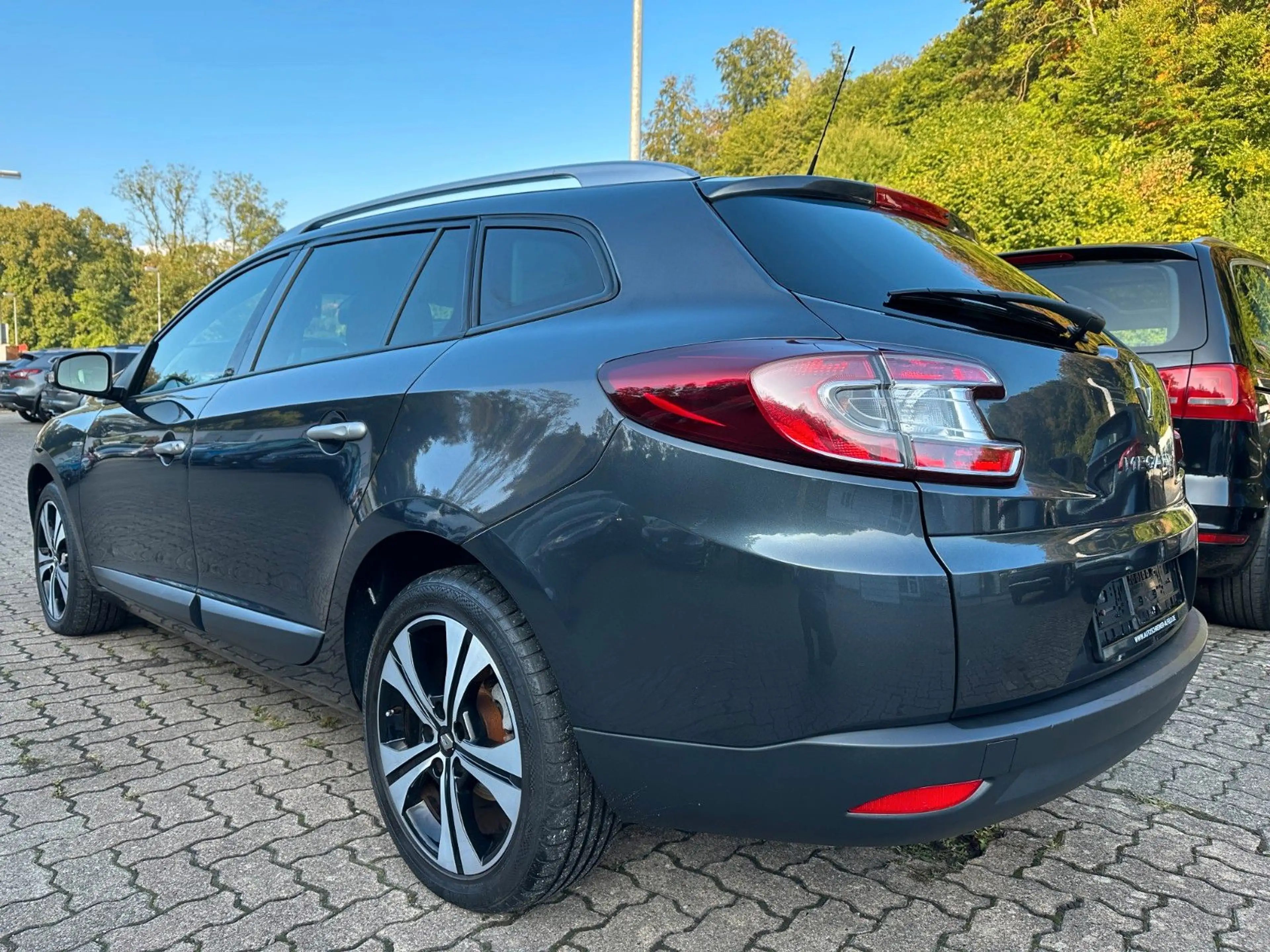 Renault Megane Grandtour BOSE Edition TEMPOMAT PDC NAVI — photo 5