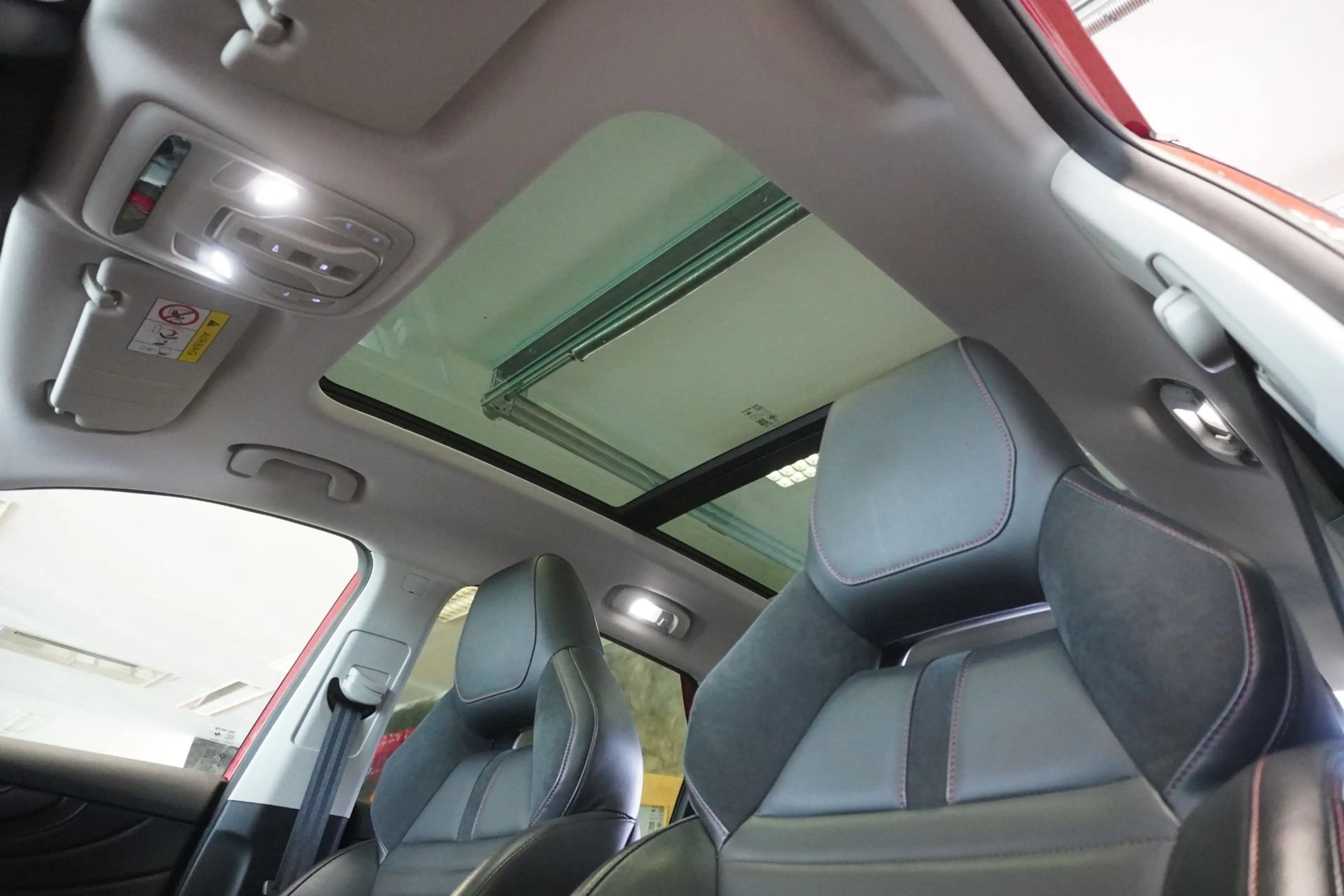 MG EHS Luxury PHEV Aut. Facelift/MY25 — photo 9