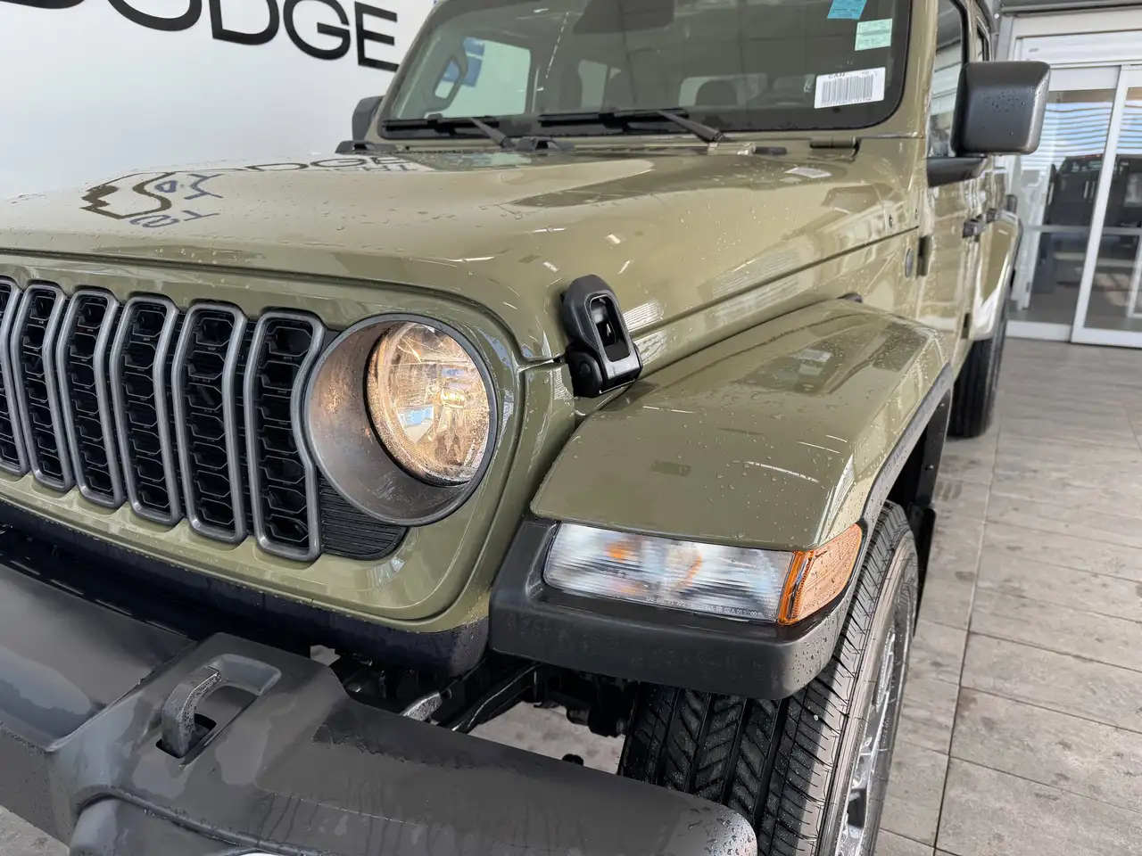 Jeep Gladiator снимка Jeep Gladiator