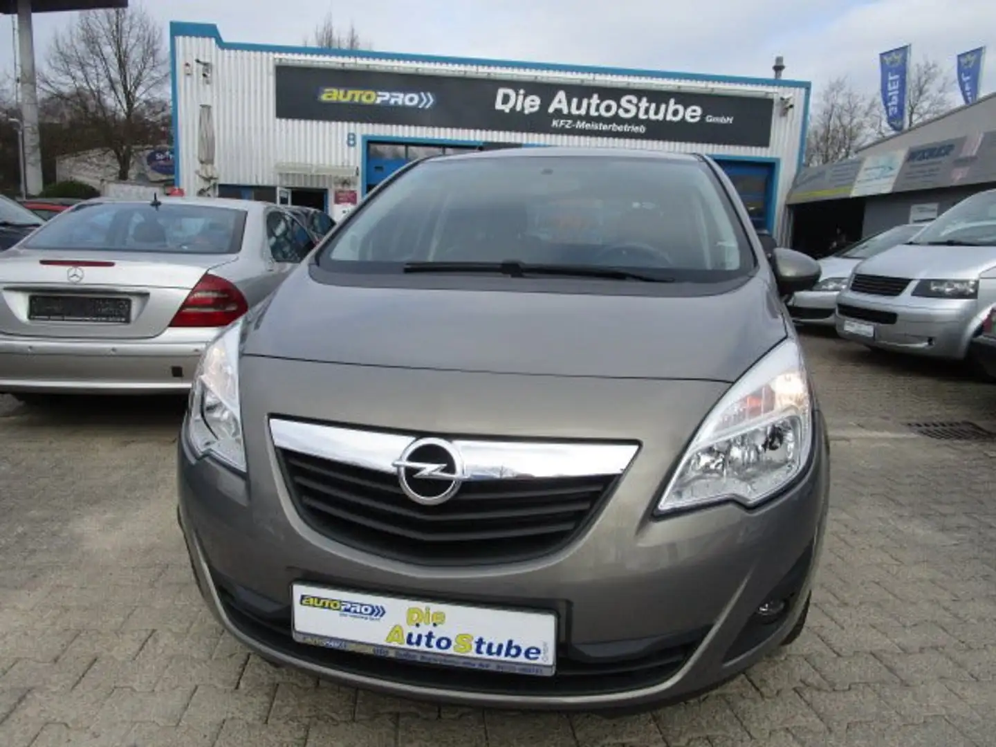 Opel Meriva -B Design Edition Klima AHK 850Kg-BC-CD-NSW-ESP-SV bež - 1
