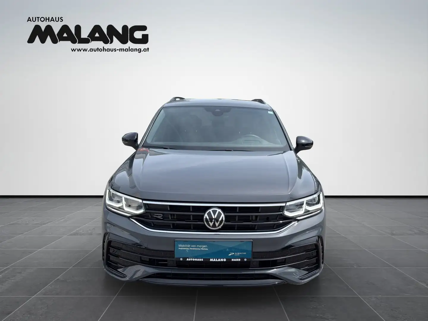Volkswagen Tiguan R-Line TSI DSG Grau - 2