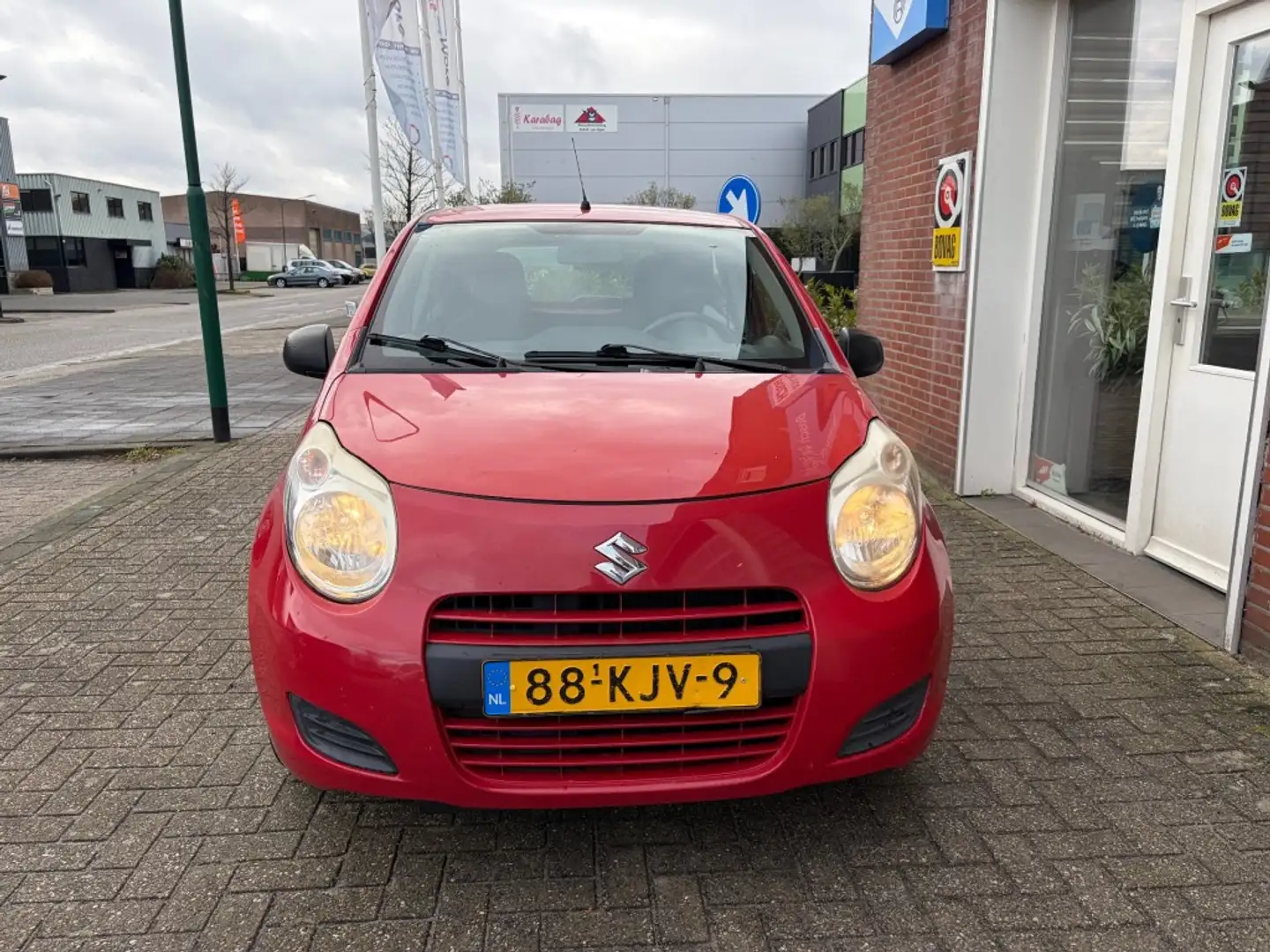 Suzuki Alto 1.0 12V 50kW Rojo - 2