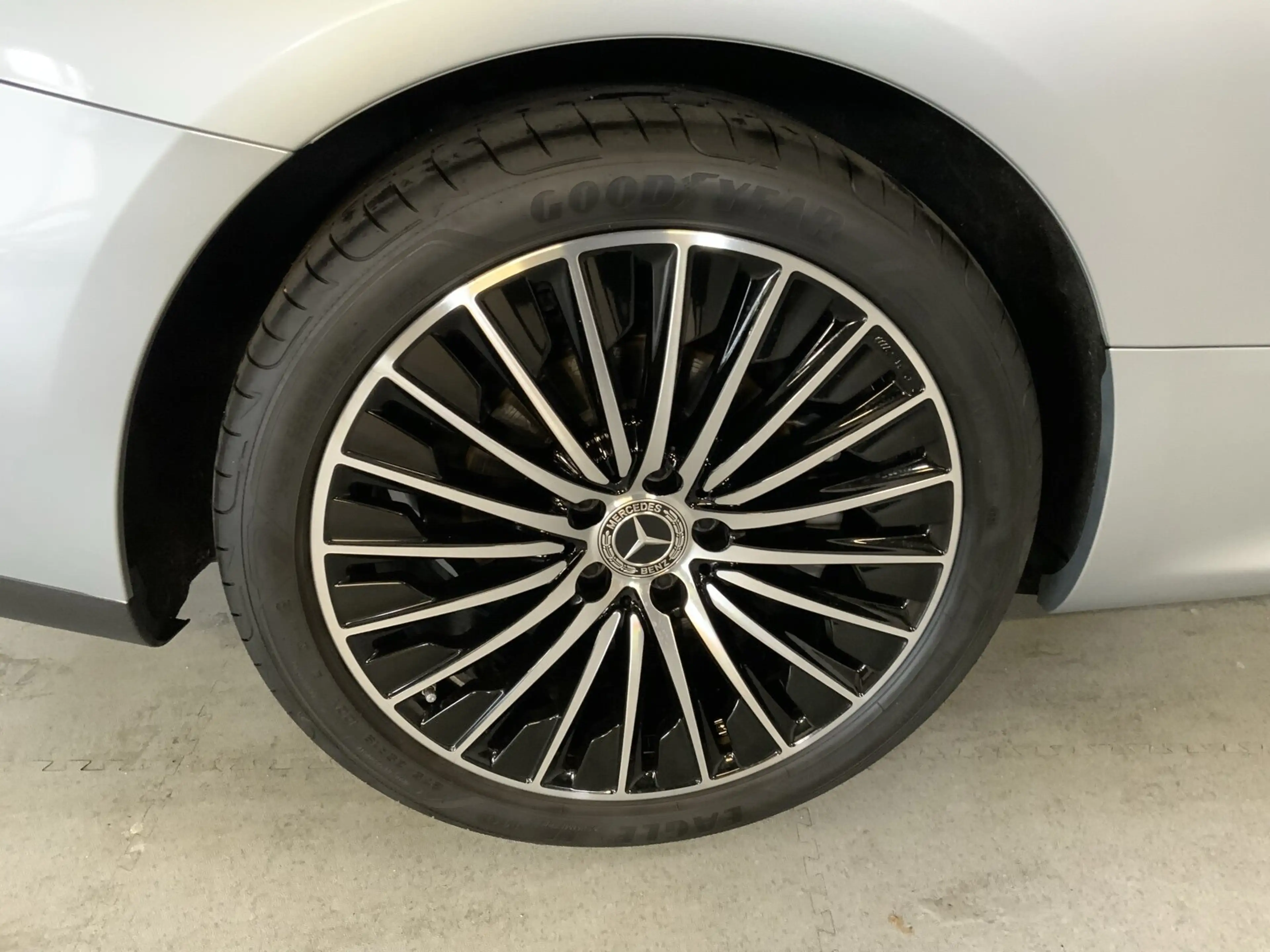 Mercedes-Benz CLE 220 CLE 220 d Coupé AMG AHK Pano Hinterachslenkung — photo 8