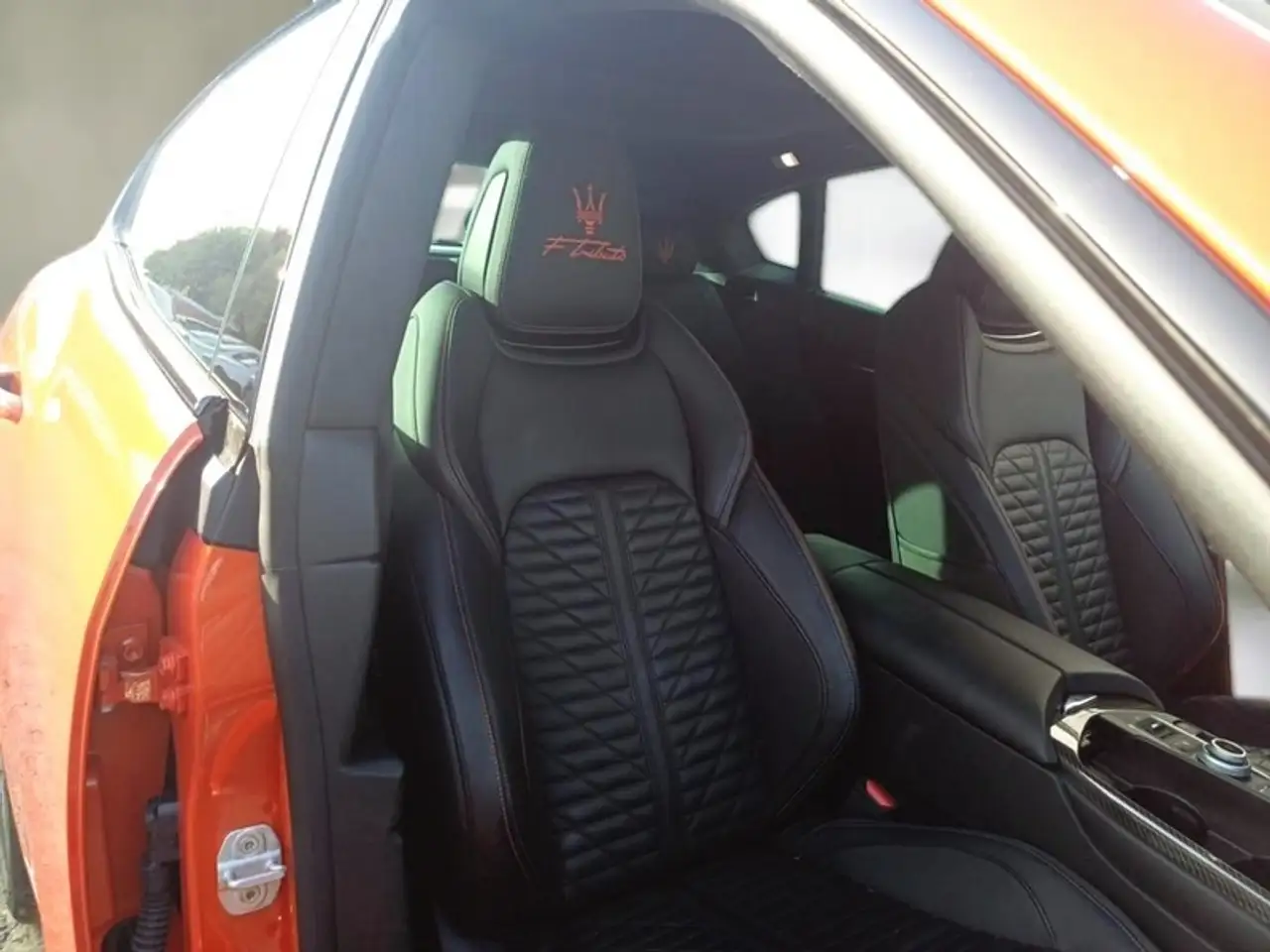 Maserati Levante 3.0 V6 424 CV F-TRIBUTO Q4 AUTO SUV, миниатюра 10