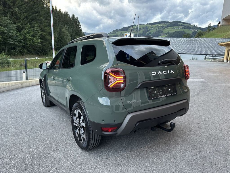 Dacia Duster Journey+ 4WD dCi 115 Anhängerkupplung — photo 4