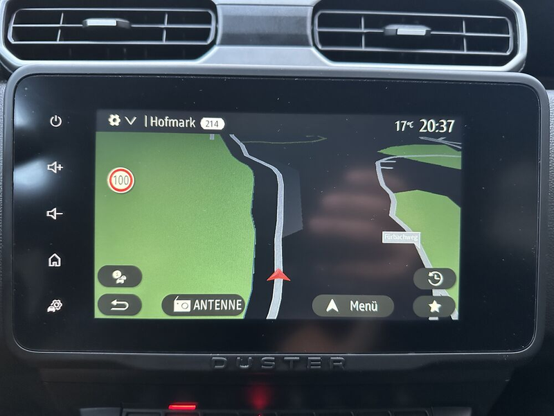 Dacia Duster Journey+ 4WD dCi 115 Anhängerkupplung — photo 12
