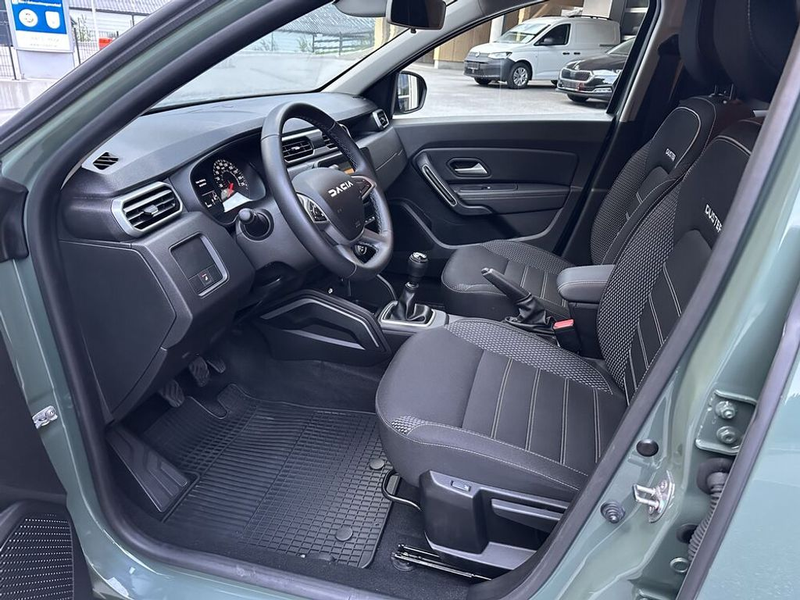 Dacia Duster Journey+ 4WD dCi 115 Anhängerkupplung — photo 5