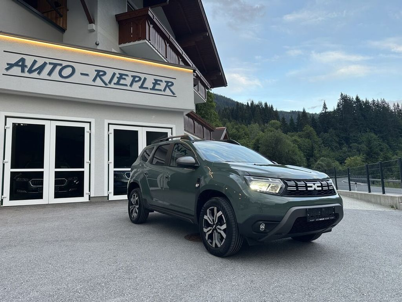 Dacia Duster Journey+ 4WD dCi 115 Anhängerkupplung — photo 2