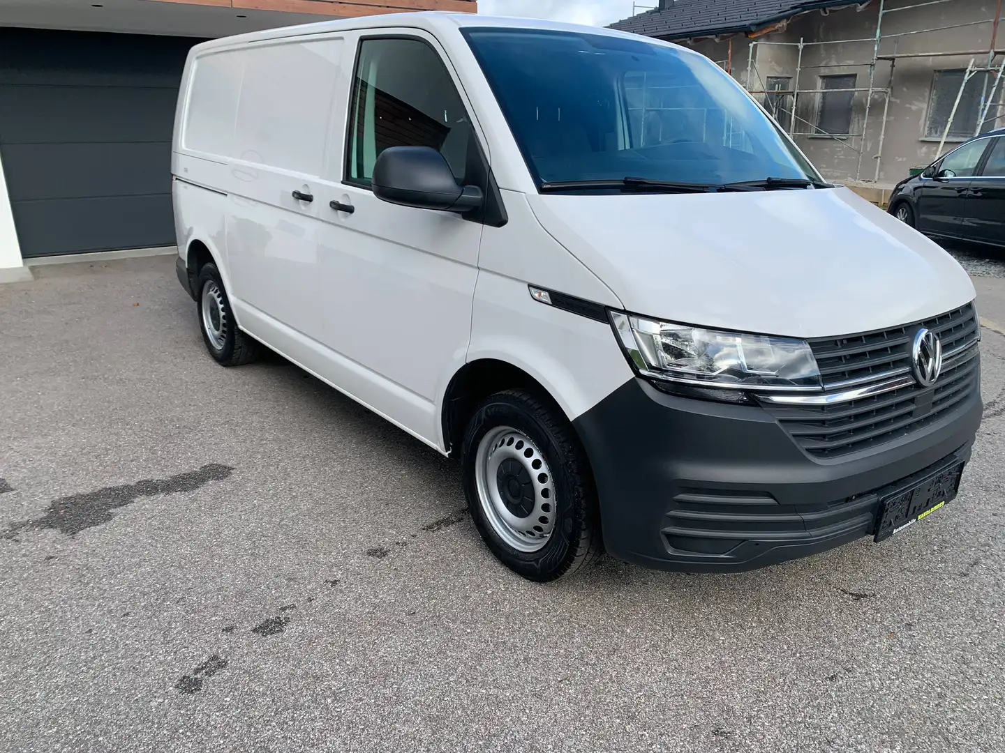 Volkswagen T6.1 Transporter REGALE,Pickerl Neu,Mwst.Ausweisbar Weiß - 2