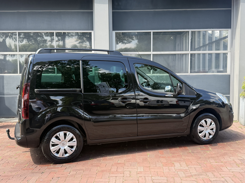 Peugeot Partner Tepee 1.2 PureTech Active 6-2018 • 81 kW / 110 PK — photo 2