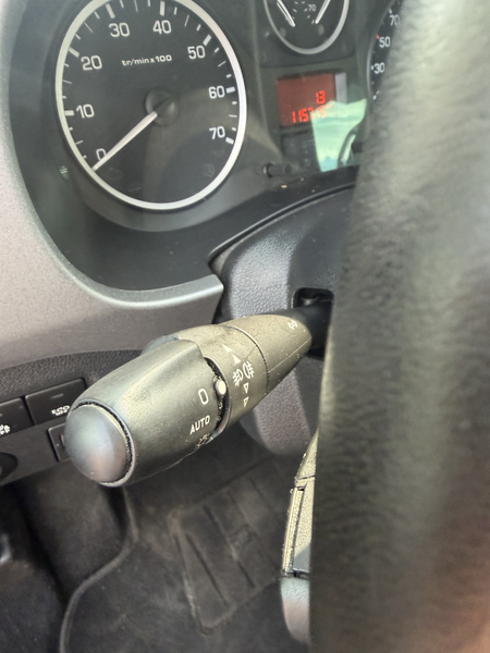 Peugeot Partner Tepee 1.2 PureTech Active 6-2018 • 81 kW / 110 PK — photo 17
