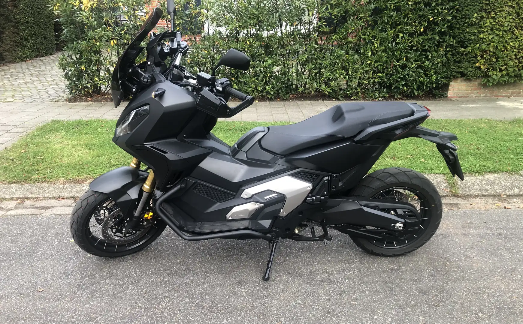 Honda X-ADV 750 MAT BLACK Zwart - 2